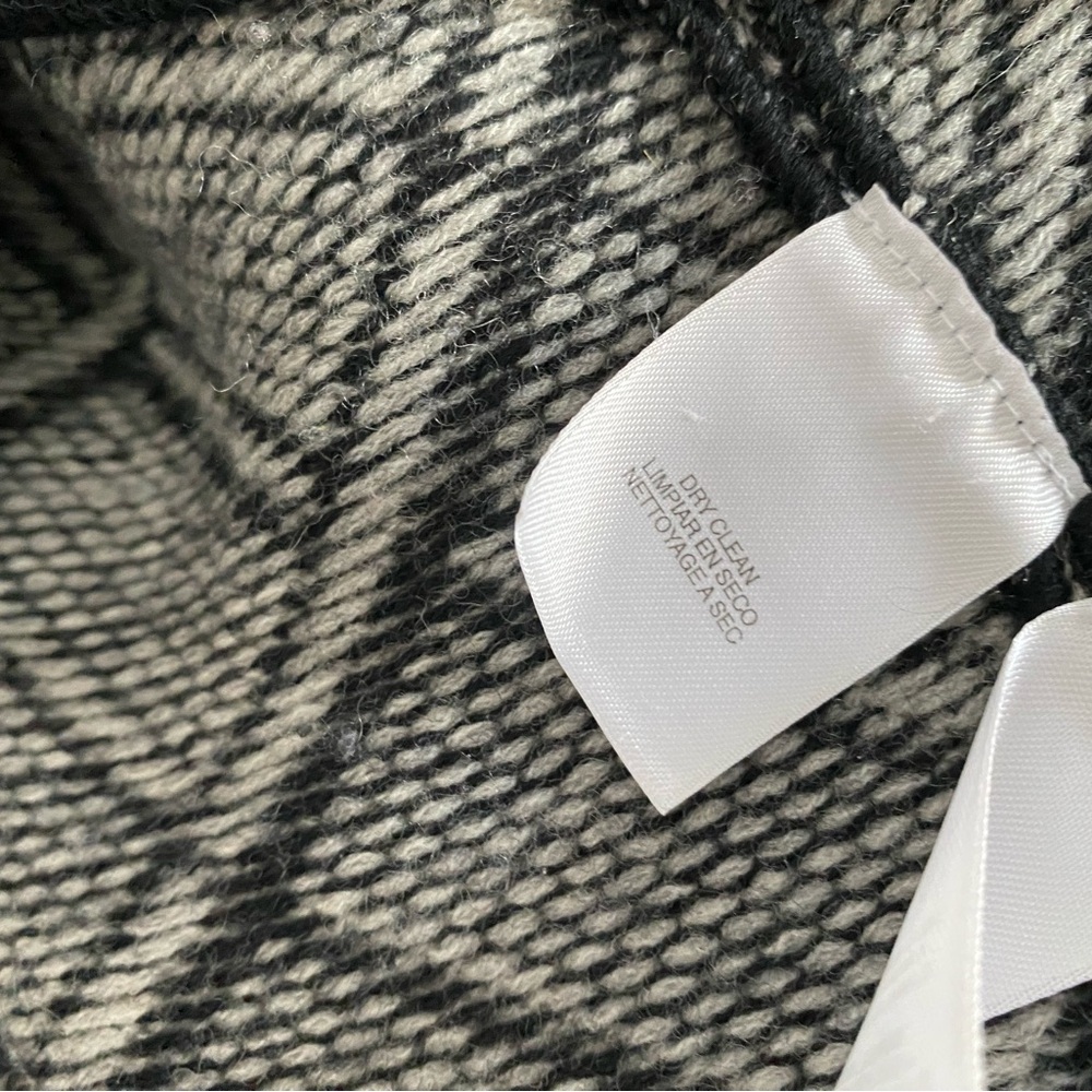 merino wool cardigan jones New York collection size medium - Picture 6 of 10